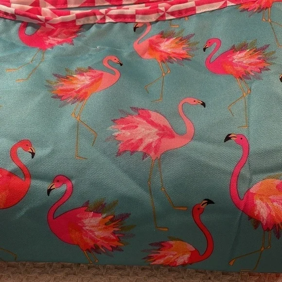 Cynthia Rowley Flamingo and Geometric Picnic Beach Blanket Matching Carry Bag - Picture 5 of 8